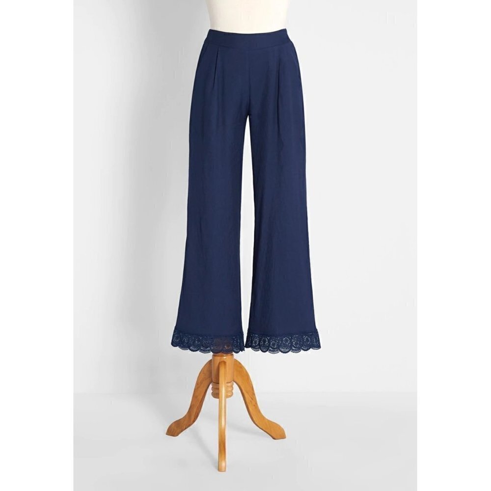 ModCloth Wide Leg Lace-Trim Pull-on Pants with Pockets Navy Women Size S